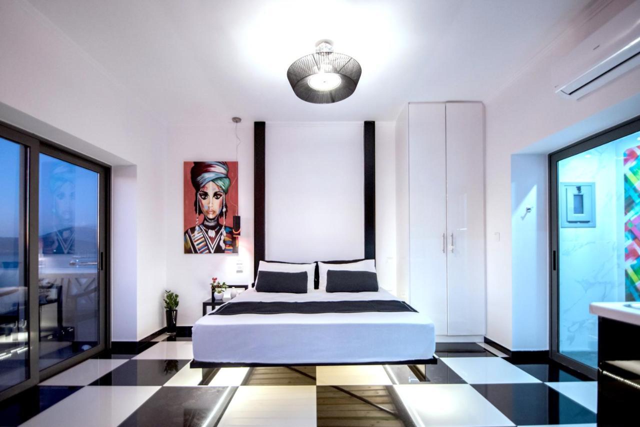Appartamento Majestic Penthouse In The Heart Of Patra Esterno foto