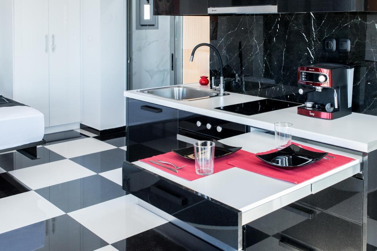 Appartamento Majestic Penthouse In The Heart Of Patra Esterno foto