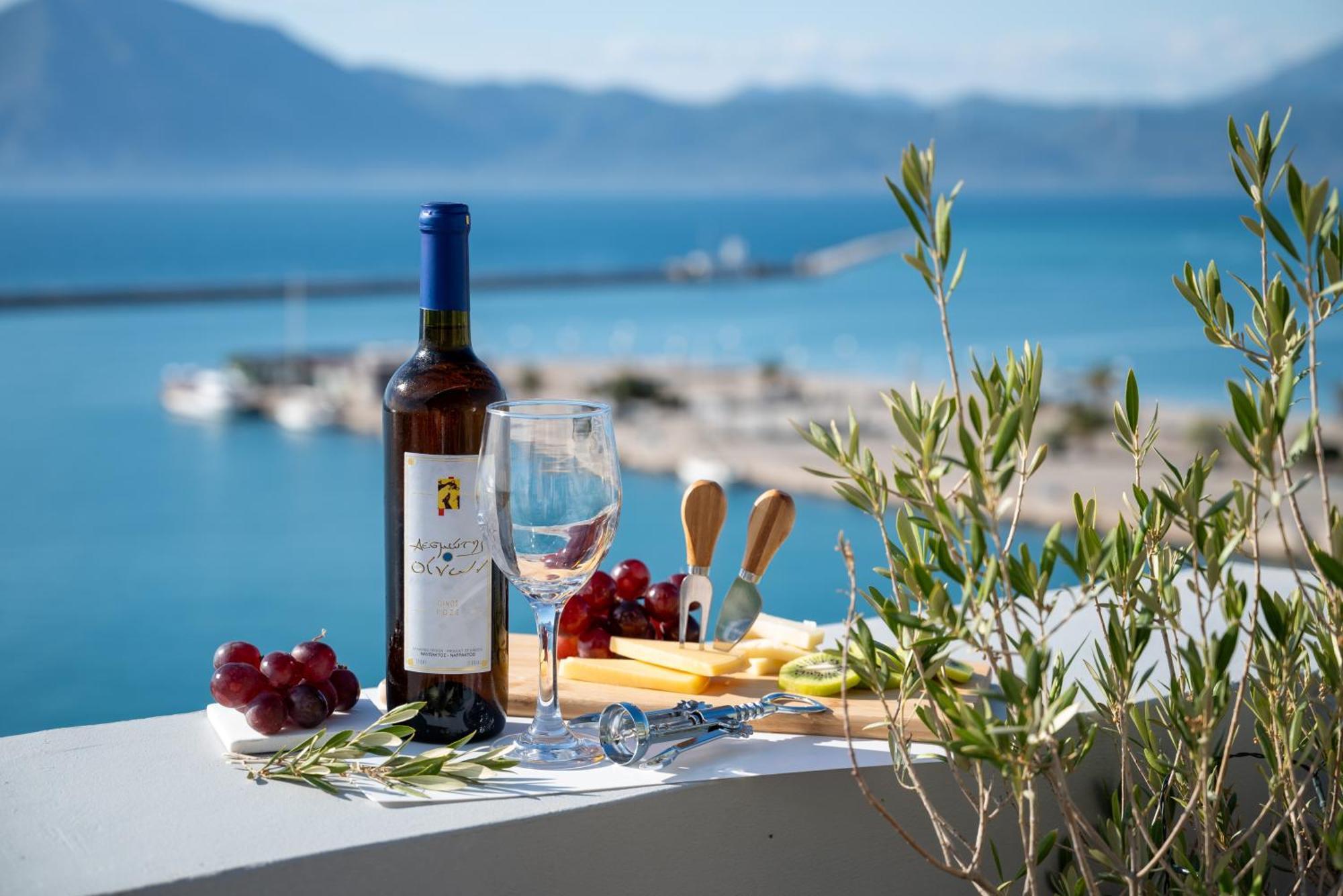 Appartamento Majestic Penthouse In The Heart Of Patra Esterno foto